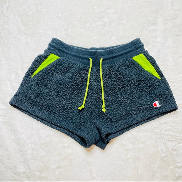 champion & uo reverse weave drawstring short